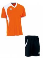 Errea, Set Neath shirt+ short arancio/nero - Voetbaltenues